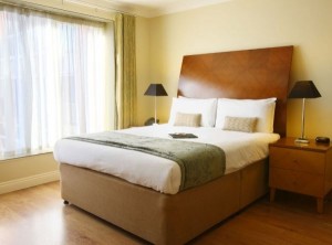 Dublin Leeson street bedroom Dublin serviced apartments